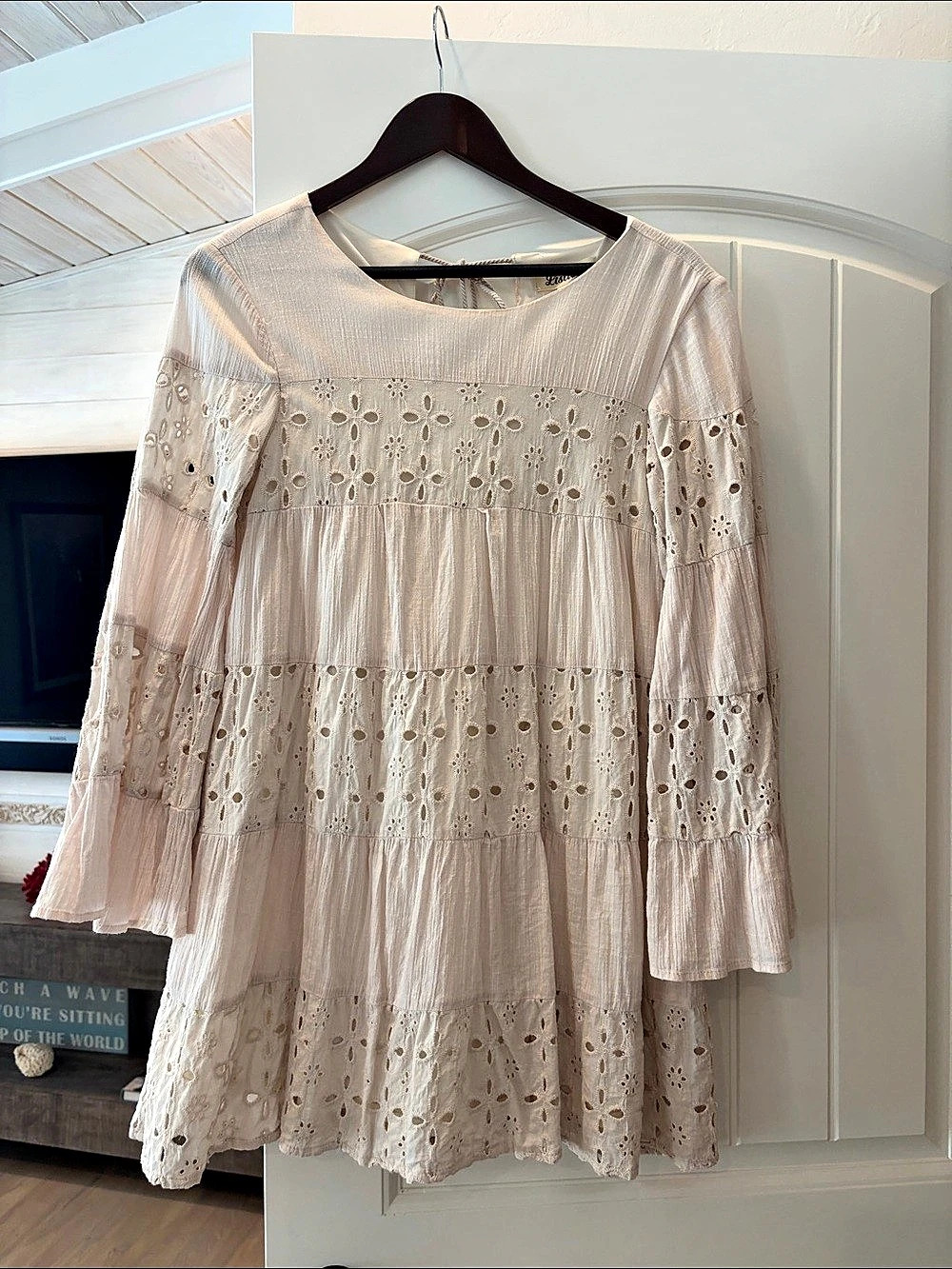 Listicle Eyelet Mini Dress in Pink Small Like New